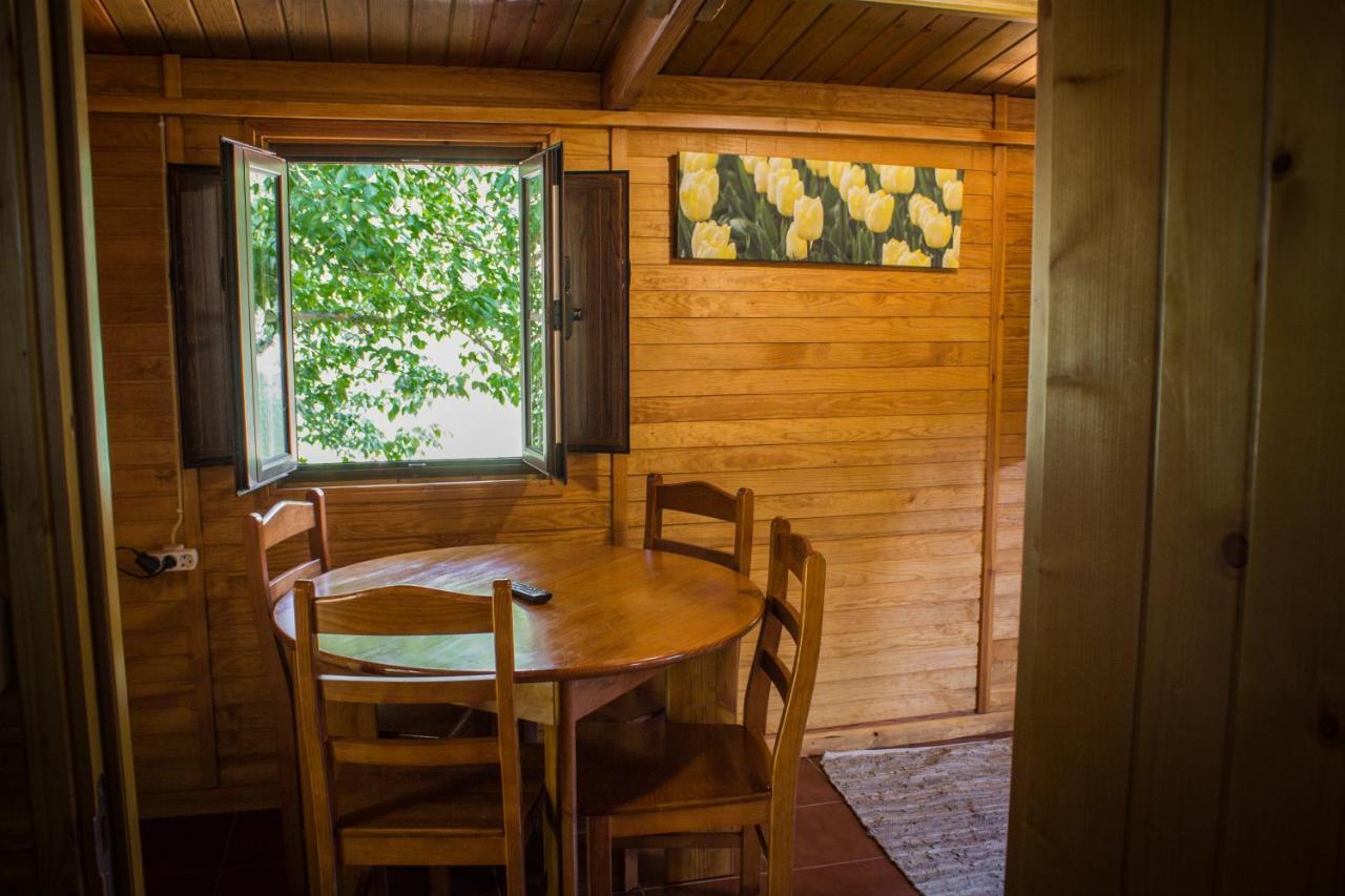 Janeiro de Baixo Xisto Camping מראה חיצוני תמונה