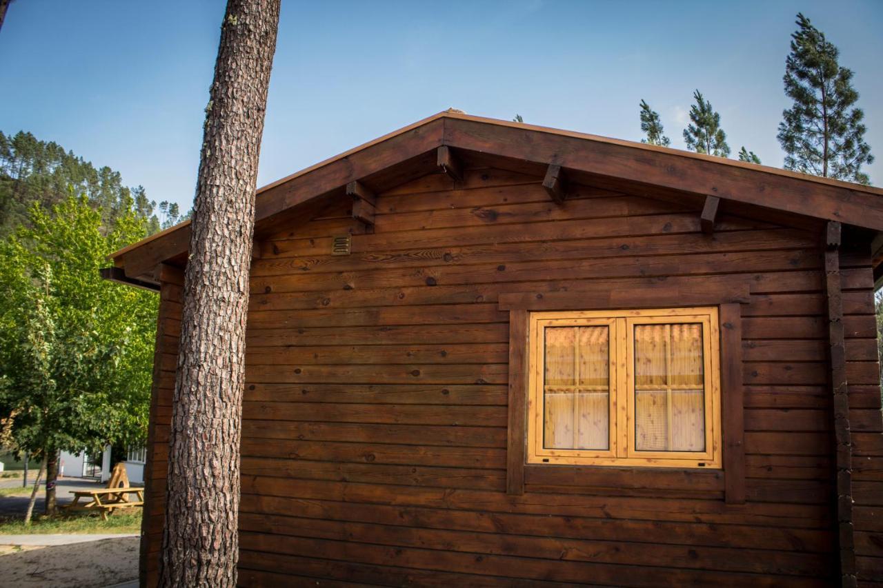 Janeiro de Baixo Xisto Camping מראה חיצוני תמונה